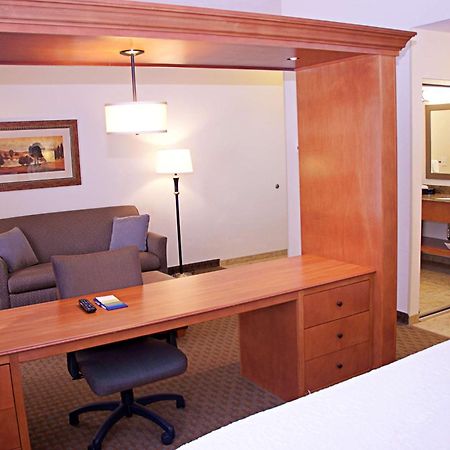 Hampton Inn Sidney Eksteriør bilde
