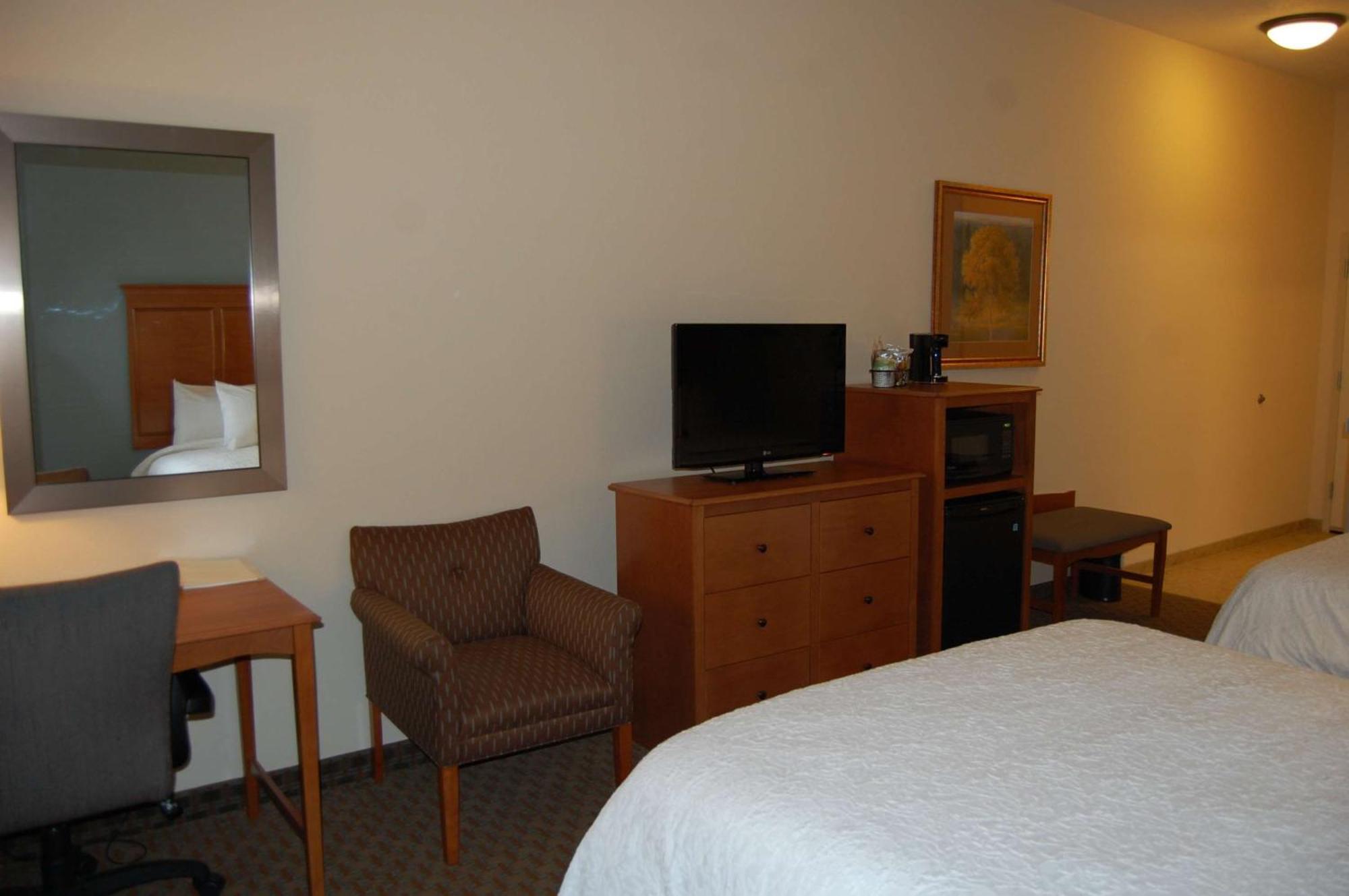 Hampton Inn Sidney Eksteriør bilde
